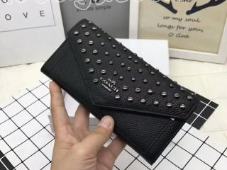 コーチ/COACH財布 二つ折り財布長財布 リベットの財布