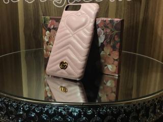 GUCCI GGマーモント ハートが可愛い iPhone 7 スマホケース