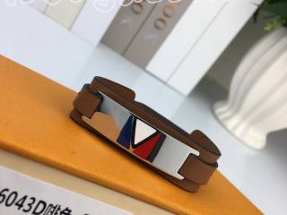 M6043D ブレスレット ヴィトンコピーブラスレ・コズミック LOUIS VUITTON「ガストンV」モチーフブレスレット　コーヒー色