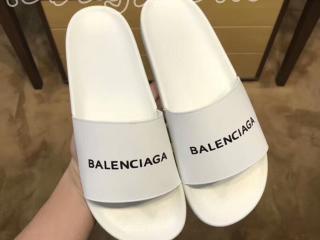 バレンシアガサンバス Balenciagas001