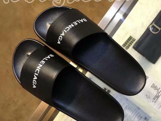 バレンシアガサンバス Balenciagas002