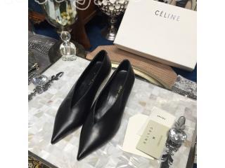 Vカットネックスエードパンプス  【17aw NEW】CELINE  V NECK PUMP/パンプスBK