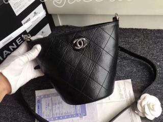 A57636 Y83579 94305 シャネル バッグ スーパーコピー CHANEL 2018年春夏 バケット バッグ クランプル カーフスキン & レジ レディース ショルダーバッグ ブラック