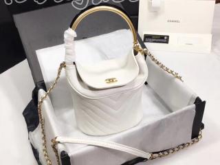 A57861 Y83679 シャネル バッグ スーパーコピー CHANEL 2018AW 新作 バケット バッグ ラムスキン シェブロン ラム×ゴールド金具 レディース ショルダーバッグ 4色選択可