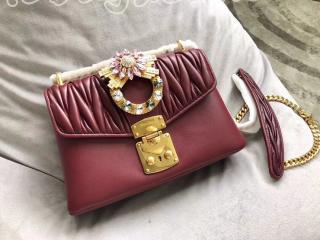 5BD103_2B4U_F0375_V_OJO ミュウミュウ バッグ スーパーコピー MIUMIU マテラッセ レザー レディース  ショルダーバッグ 4色選択可 ボルドー