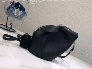 199.12.T35 ロエベ バニー バッグ スーパーコピー LOEWE Bunny ミニ バッグ レディース ショルダーバッグ 2色選択可 ブラック 0010153336