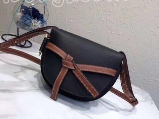 321.56.T20 ロエベ ゲート バッグ コピー LOEWE Gate スモール レディース ショルダーバッグ 7色選択可 Black/Pecan Color ‍0010186351