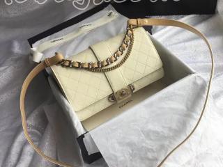 A57578 Y33343 K1036 シャネル バッグ スーパーコピー CHANEL 18秋冬 プレコレクション フラップ バッグ カーフスキン レディース ショルダーバッグ 2色可選択 ベージュ