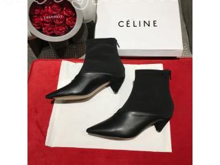 【CELINE】日本未入荷 18AW新作 ソフトVネック 最安値♪送料無料★セリーヌアンクルブーツ黒