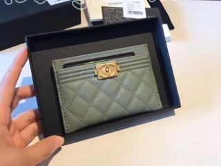 A84431 Y33262 11144 ボーイ シャネル カードケース スーパーコピー BOY CHANEL グレインド ゴートスキン ゴールド金具 6色可選択