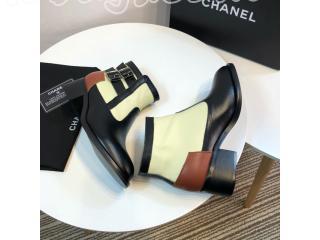 ショートブーツ CHANEL靴