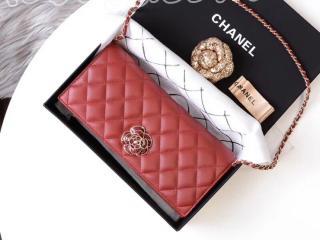 A94575 Y84019 4B953 シャネル バッグ スーパーコピー CHANEL 2018/19年秋冬 ラムスキン クラッチ バッグ ゴールド金具 2色可選択 レッド