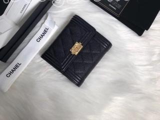 A80734 Y83621 301 ボーイ シャネル 財布 コピー BOY CHANEL スモール フラップ ウォレット グレインド ゴートスキン レディース 三つ折り財布 ゴールド/シルバー金具 7色可選択