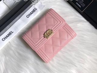 A80734 Y83622 302 ボーイ シャネル 財布 スーパーコピー BOY CHANEL スモール フラップ ウォレット グレインド ゴートスキン レディース 三つ折り財布 ゴールド/シルバー金具 7色可選択