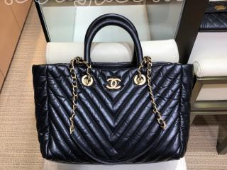 A57974 Y83991 94305 シャネル バッグ スーパーコピー CHANEL エイジド カーフスキン ラージ ショッピング バッグ レディース ショルダーバッグ ブラック