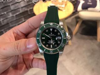 機械式 ロレックス 腕時計 40mm メンズ 時計 114060 ROLEX 自動巻き革ベルト　文字盤：ブラック（黒）