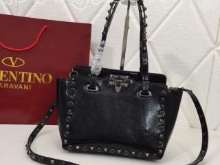 VR280-S ヴァレンティノ バッグ スーパーコピー VALENTINO ロックスタッズ トートバッグ レディース ショルダーバッグ