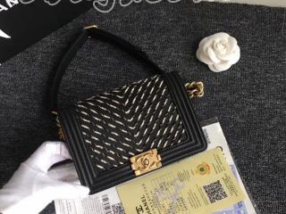 AS0093 Y84120 94305 シャネル バッグ スーパーコピー CHANEL 19SS エンブロイダリー カーフスキン ウエスト バッグ レディース ショルダーバッグ 3色可選択 ブラック