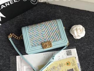 AS0093 Y84120 シャネル バッグ スーパーコピー CHANEL 19SS エンブロイダリー カーフスキン ウエスト バッグ レディース ショルダーバッグ 3色可選択