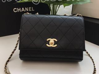 AS0645 B00445 94305 シャネル バッグ コピー CHANEL 19SS カーフスキン フラップ バッグ レディース ショルダーバッグ 3色可選択 ブラック