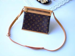 M44879 ルイヴィトン モノグラム バッグ スーパーコピー 「LOUIS VUITTON」 ソミュール・メッセンジャー PM メンズ ショルダーバッグ