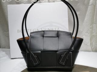 575943-1 BOTTEGA VENETA ボッテガ・ヴェネタ バッグ コピー イントレチャート フレンチカーフ ザ・アルコ ARCO 33 ハンドバッグ レディース ショルダーバッグ 5色可選択