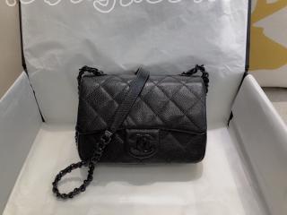 AS1784 B02892 94305 シャネル バッグ スーパーコピー CHANEL フラップ バッグ グレインド カーフスキン レディース ショルダーバッグ 3色可選択 ブラック