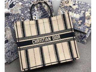 M1286ZRLD_M976 20SS新作 ディオール バッグ スーパーコピー  DIOR N級 “DIOR BOOK TOTE”  レディース トートバッグ