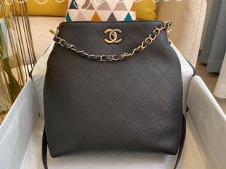 AS1460 B02441 94305 シャネル バッグ スーパーコピー 20SS CHANEL Hobo bag ホーボー バッグ レディース ショルダーバッグ