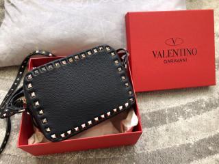 ZW2B0809BOL0NO-4 ヴァレンティノ バッグ スーパーコピー VALENTINO N級 ROCKSTUD ロックスタッズ グレイン スモール クロスボディバッグ レディース ショルダーバッグ