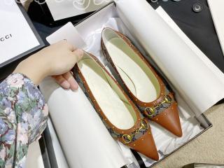 グッチフラットシューズ GGクラシカルキャンバス 高さ2.5cm レディース靴 GUCCI通勤靴 サイズ225-245を選択可