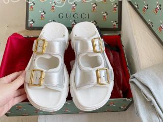 グッチ スリッパ  ビーチシューズ GUCCIレディース靴 サイズ225-245を選択可 銀色