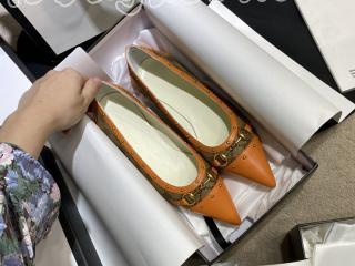 グッチフラットシューズ GGクラシカルキャンバス 高さ2.5cm レディース靴 GUCCI通勤靴 サイズ225-245を選択可