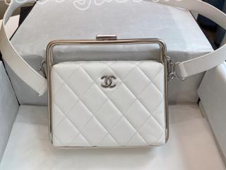 AS1732 B03004 10601 シャネル バッグ コピー 20新作 CHANEL クラッチ バッグ ラムスキン レディース ショルダーバッグ 5色可選択 ホワイト