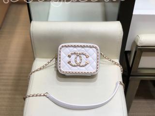 A84452 B02823 10601 シャネル バッグ スーパーコピー 20新作 CHANEL チェーン クラッチ ゴートスキン レディース ショルダーバッグ 2色可選択 ホワイト