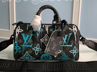 M21399 ルイヴィトン モノグラム・エクリプス バッグ コピー 「LOUIS VUITTON」 22新款 キーポル･バンドリエール 25 メンズ ショルダーバッグ