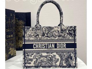 M1296ZTDT_M808 ディオール バッグ スーパーコピー Dior Book Tote ミディアムバッグ トワル ドゥ ジュイ エンブロイダリー トートバッグ