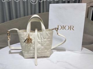 M2835OSNW-3 ディオール バッグ スーパーコピー 25新作 Dior Toujours バーティカル トートバッグ スモール マクロカナージュ カーフスキン 6色可選択